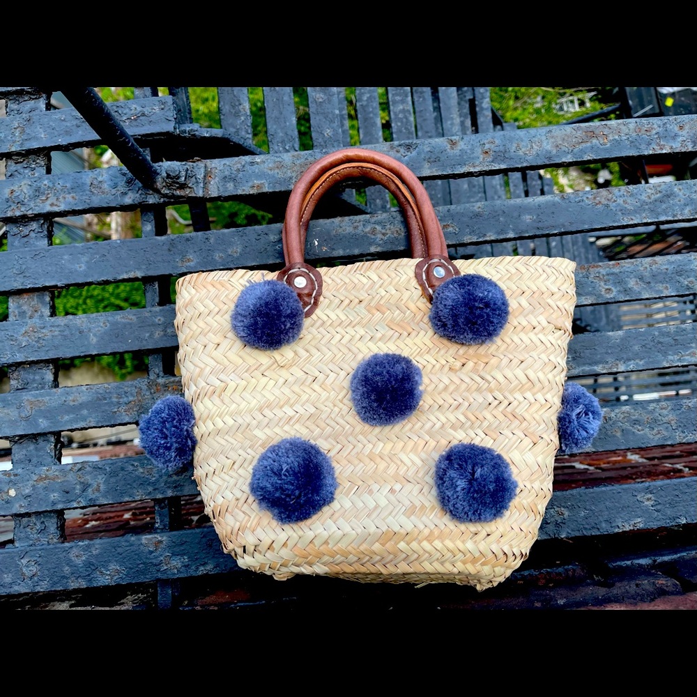 Wicker Handbag with Pompom Trim